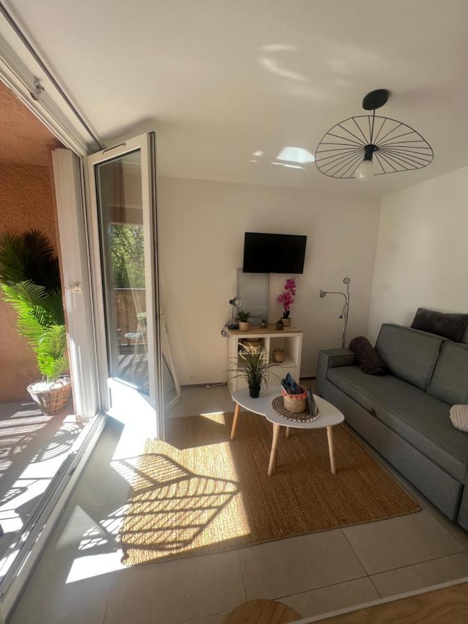 Appartement Pied Dans L'Eau La Seyne-sur-Mer Extérieur photo